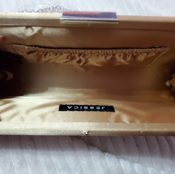 Gold Evening Bag Clutch NWT - Picture 5 of 6